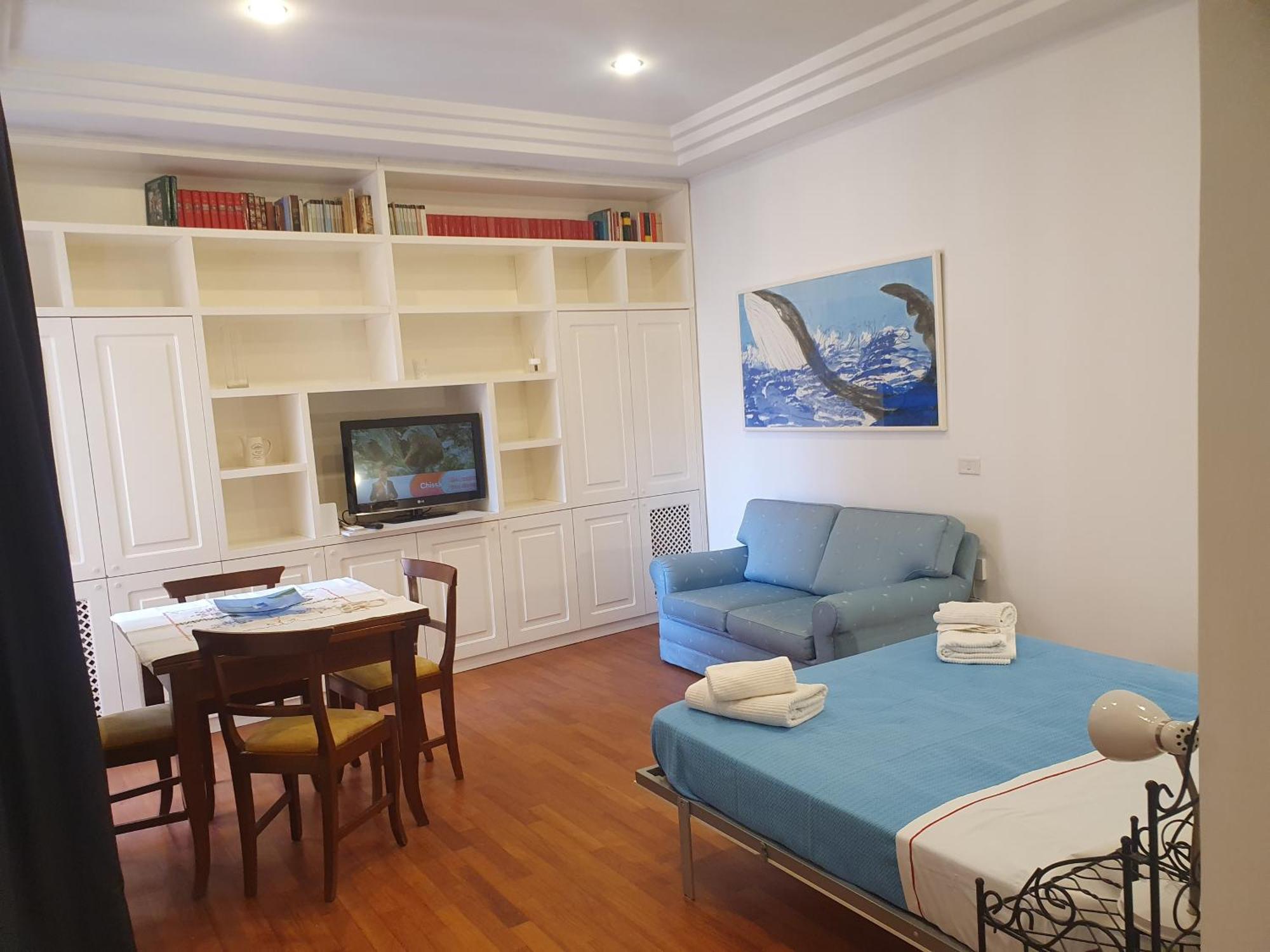 Casa Chiaia Apartment
